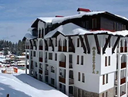 Cozy Ski-to-door Apartment, Monastery 3 Complex Apartmán *