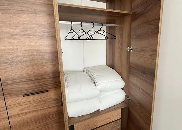 Cozy Ski-to-door Apartment, Monastery 3 Complex Apartament *